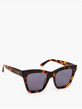 CLARE V - Heather Sunglasses in Tortoise NEW IN BOX w accessories